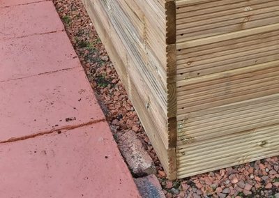 Corner detail of the decking-board planter